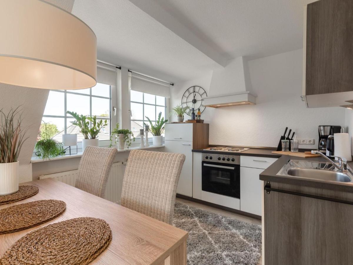 Scenic Apartment In Oldenburg Near Sea And Forest Max 3 Adults Dannau Exterior foto